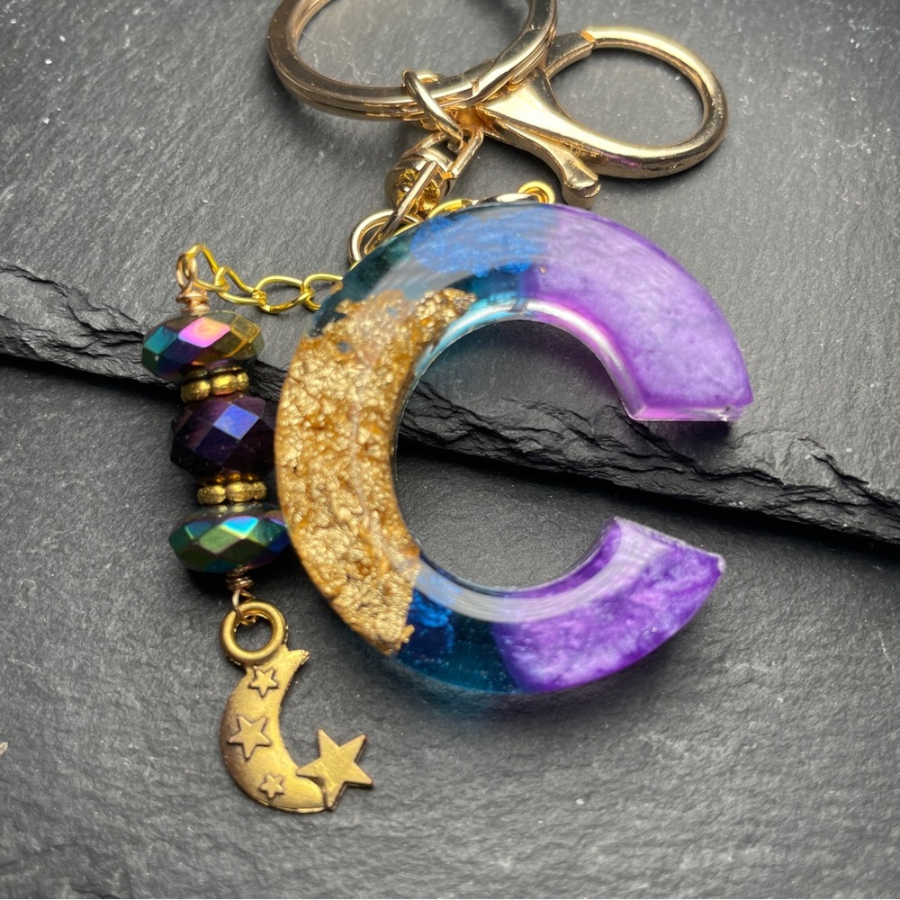 Custom Made Purple And Blue Letter C Keychain - Picture 5 of 11